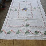 Nappe ancienne brodée