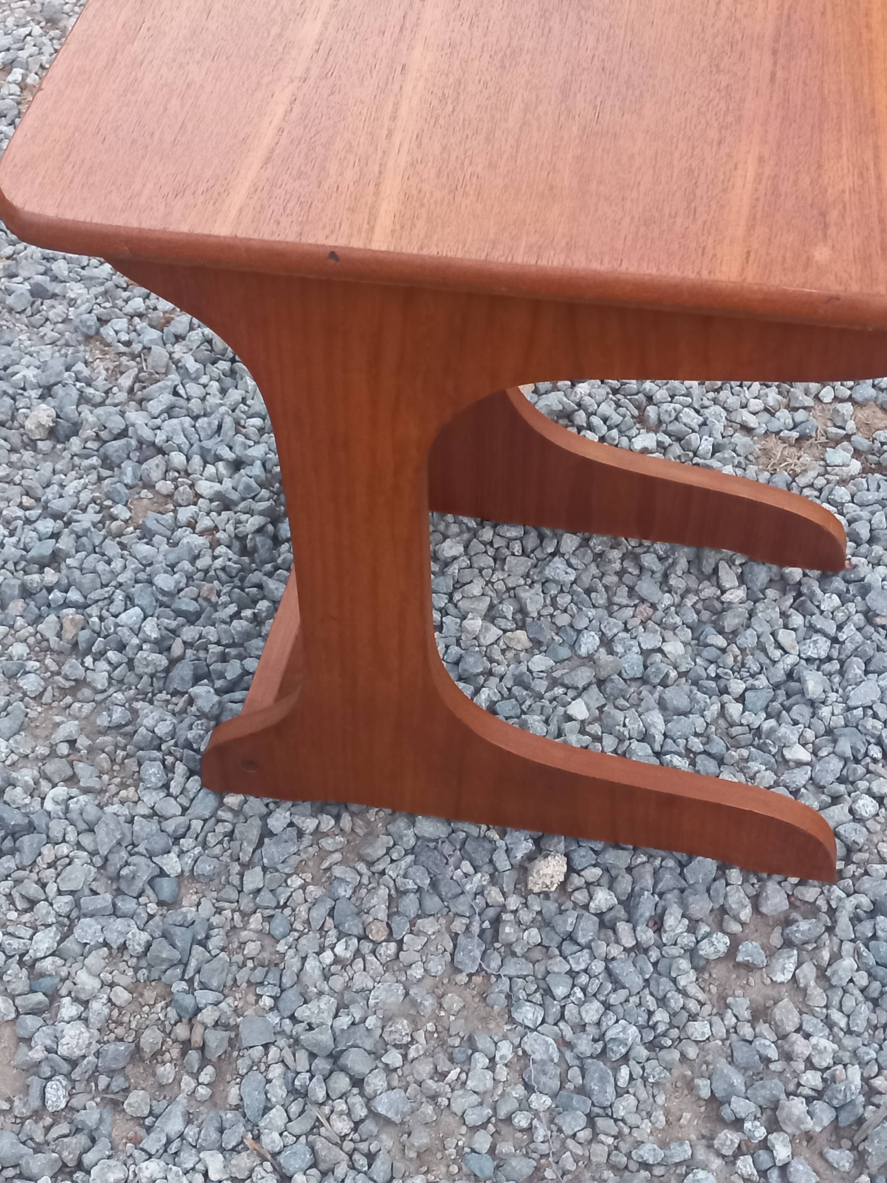 Set of 3 nesting tables in Scandinavian style made of teak from the 1970s.