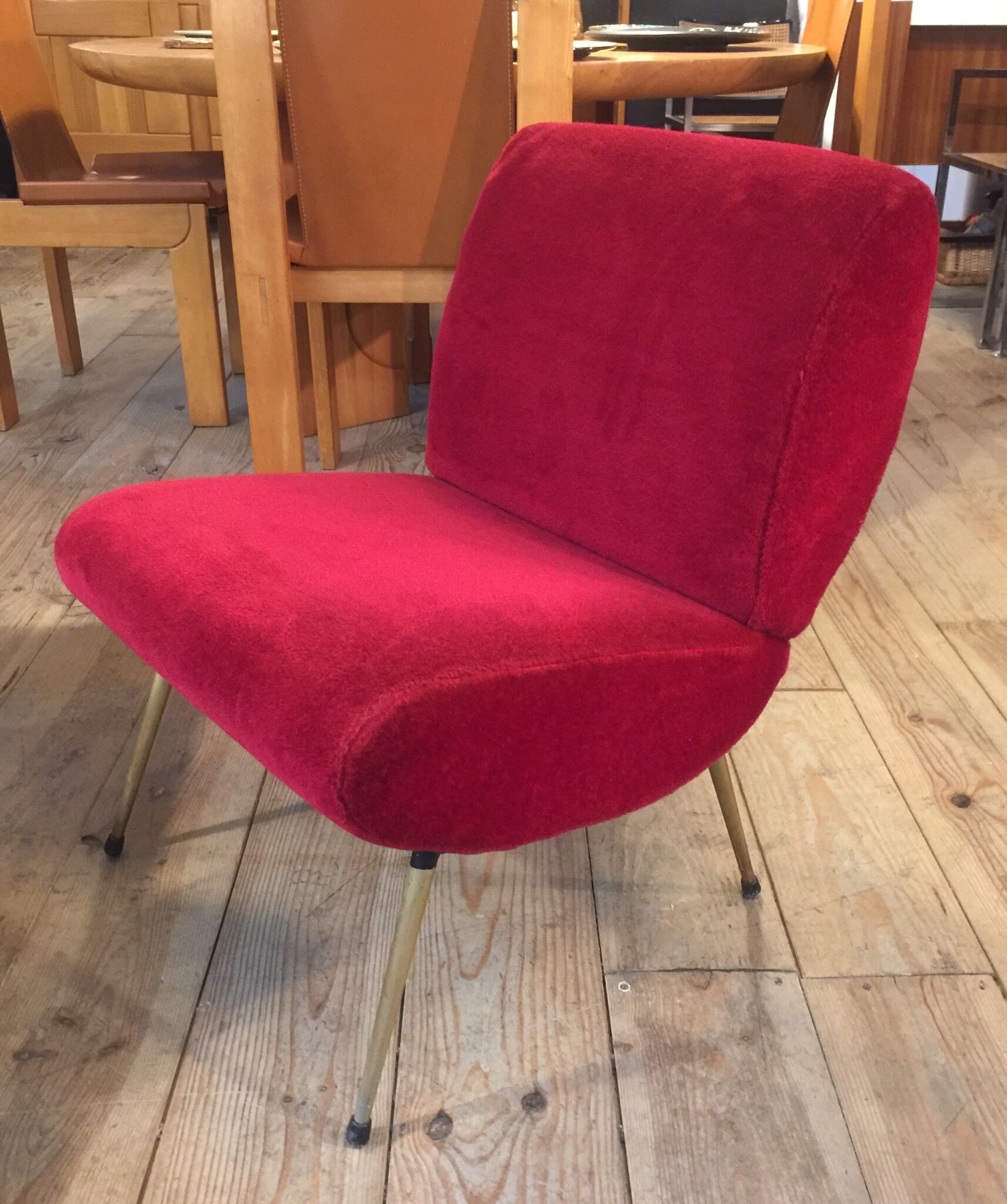 Pelfran chair model Kiss