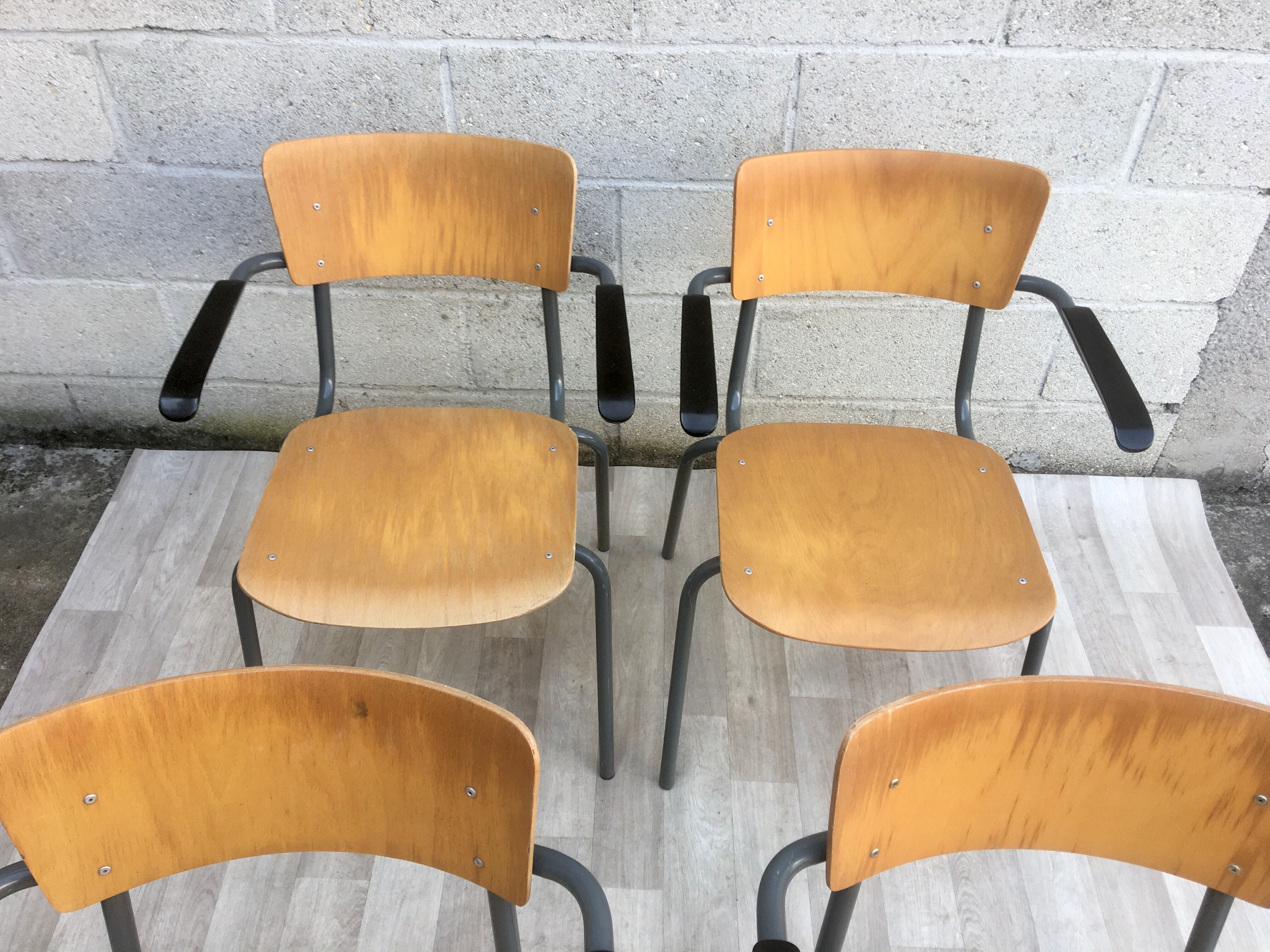 Set of 4 vintage chairs with armrests
