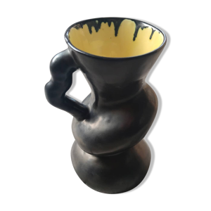 Vase en céramique vers