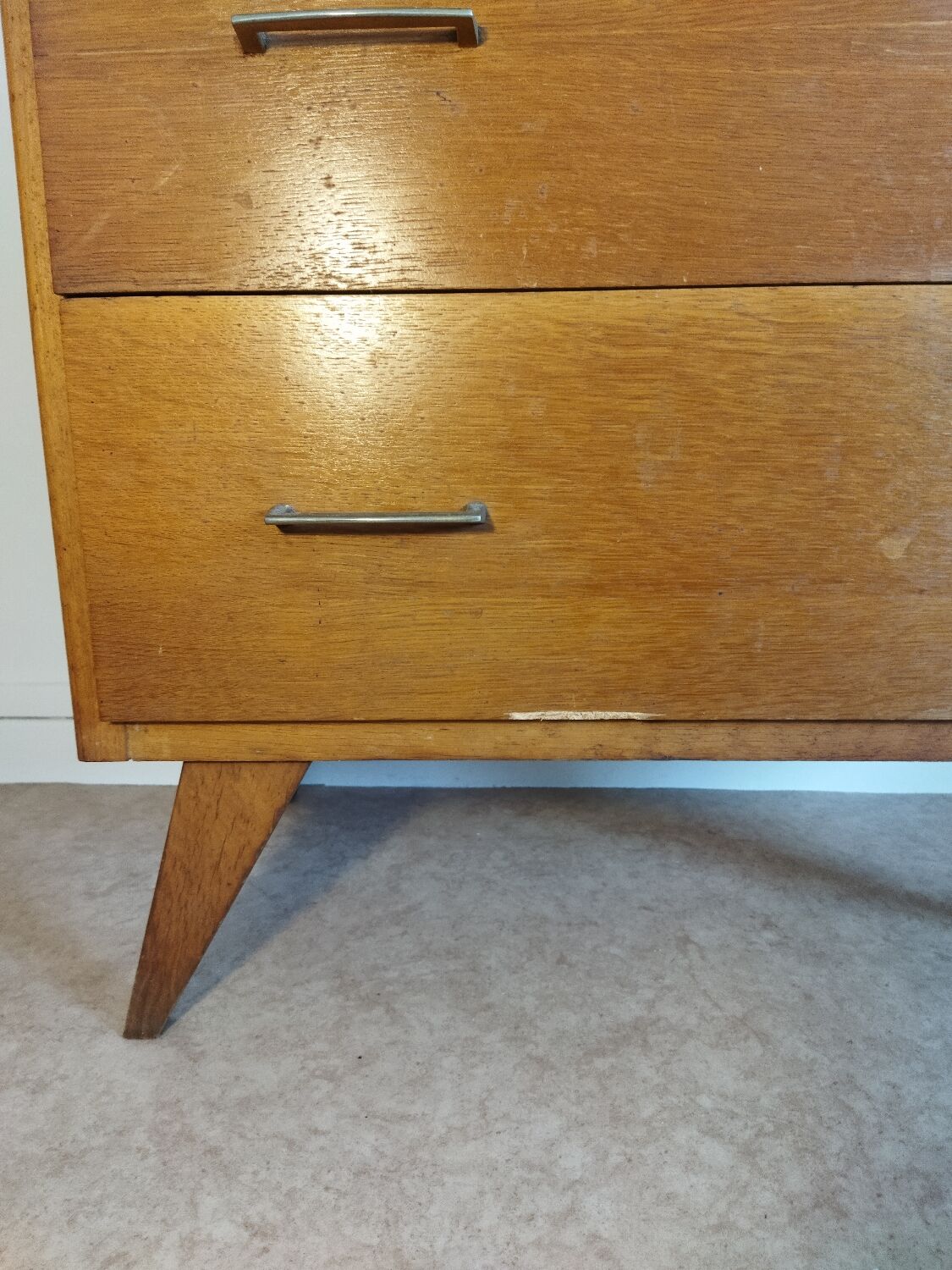 Vintage chest of drawers