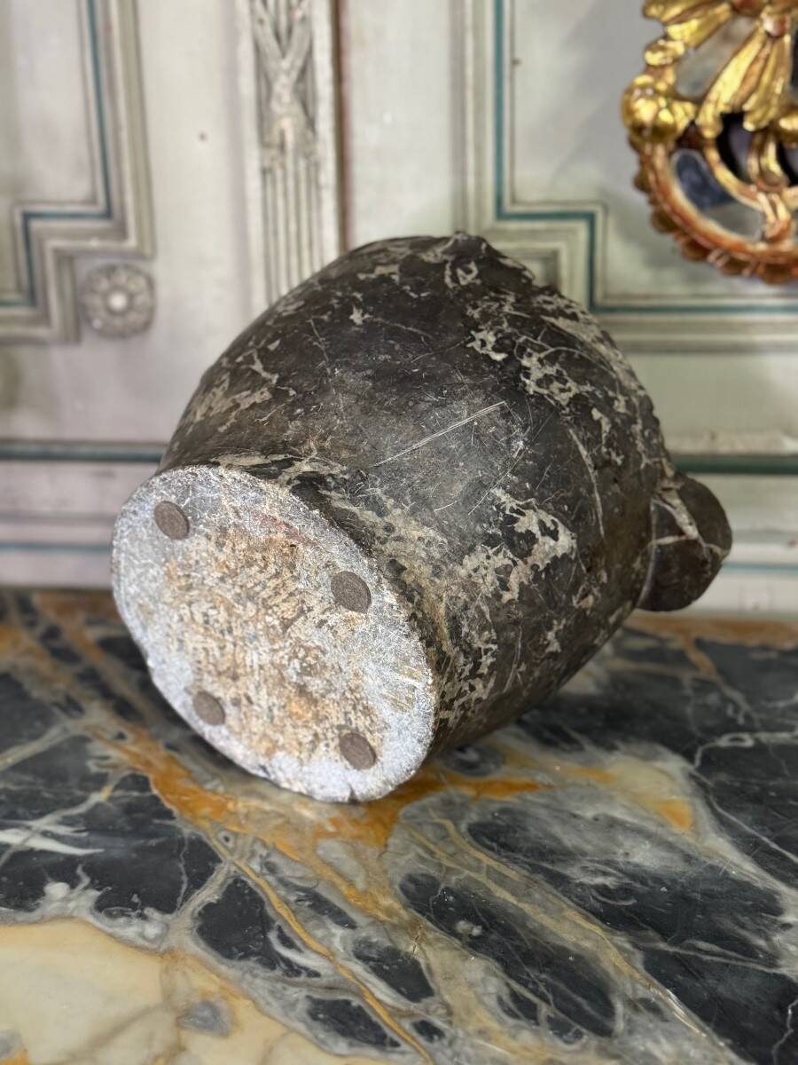 Large grey marble mortar Saint Anne, 19th century