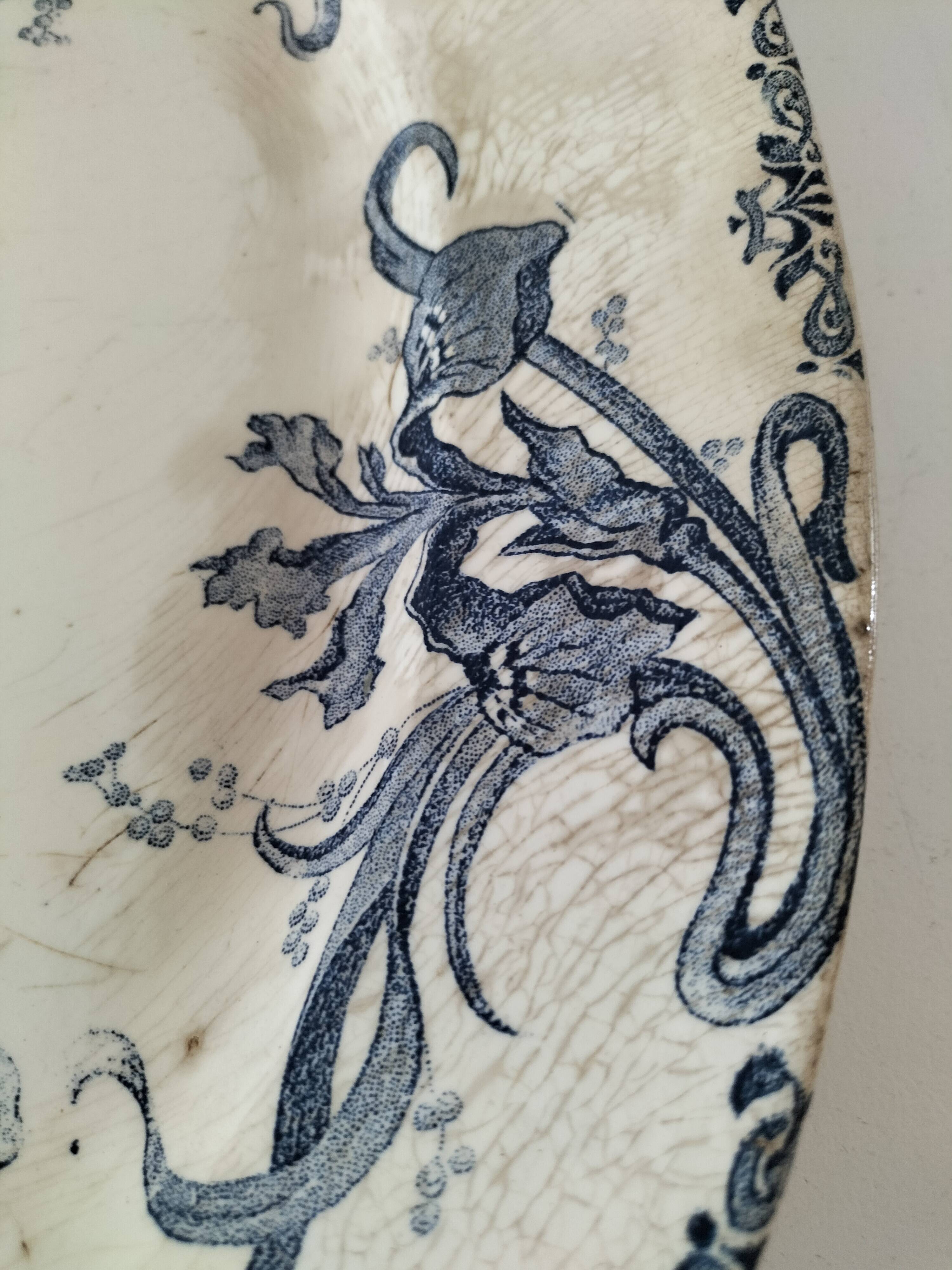 Antique oval earthenware dish – “Iris” model Clairefontaine