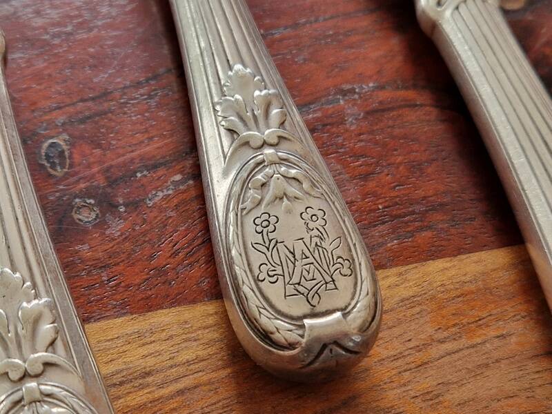 Christofle - Set of 12 dessert knives model Trianon in metal