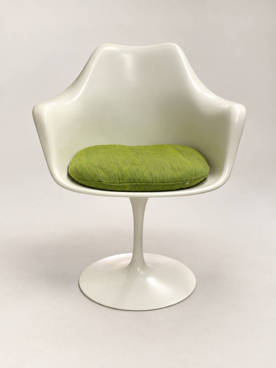 Swivel Tulip Armchair Eero Saarinen for Knoll International, vintage