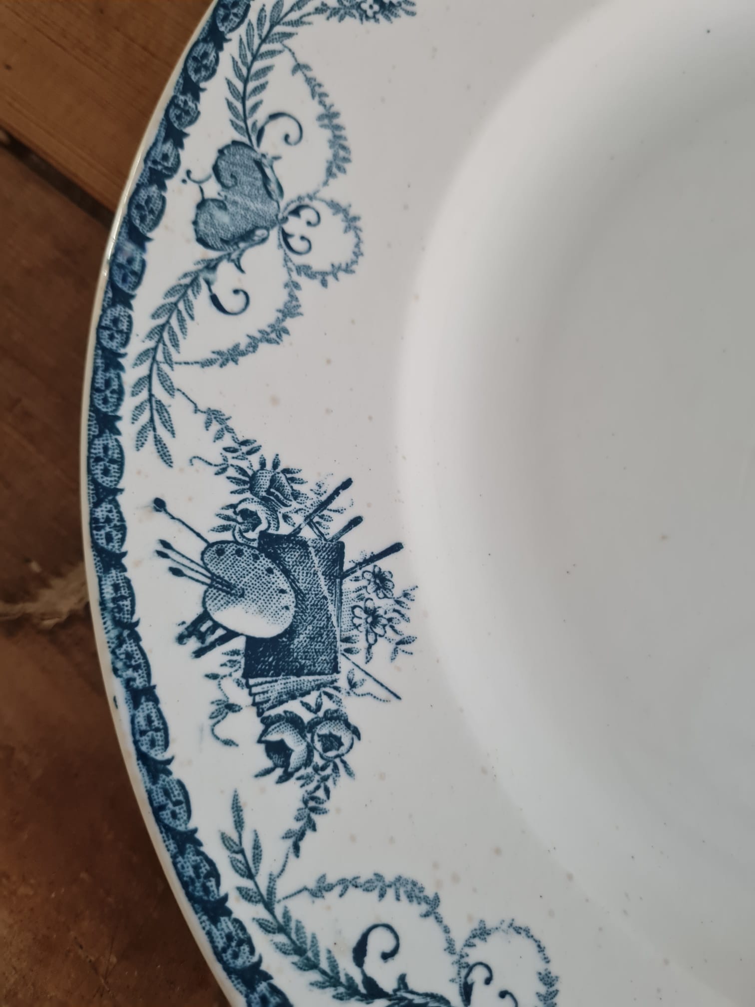 Plat rond de service terre de fer