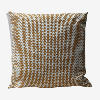 Andalusian palace pattern cushion