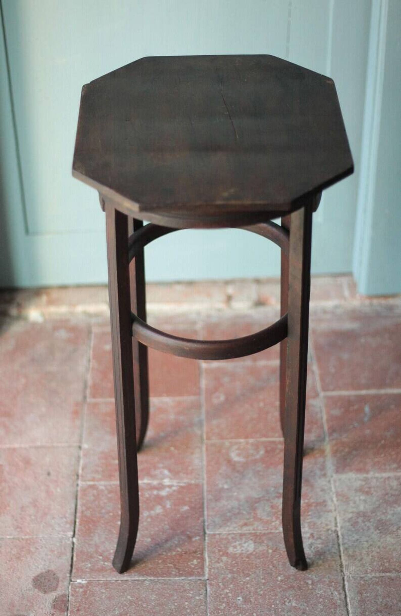 Wooden drawer table or 19th-century work table with a curved wooden stretcher, in the style of Thonet, circa 1900-1920.