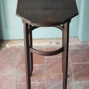 Wooden drawer table or 19th-century work table with a curved wooden stretcher, in the style of Thonet, circa 1900-1920.