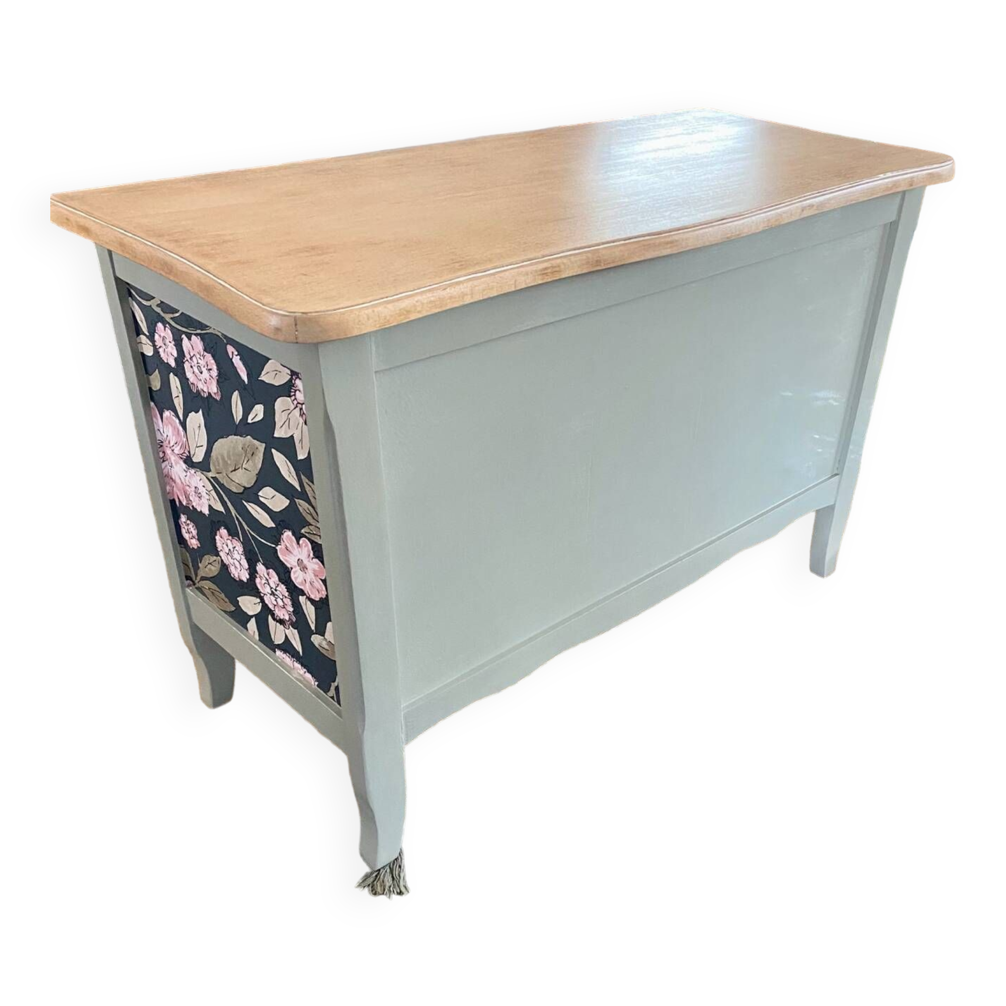 Wooden chest for toys or storage with a green and wood makeover