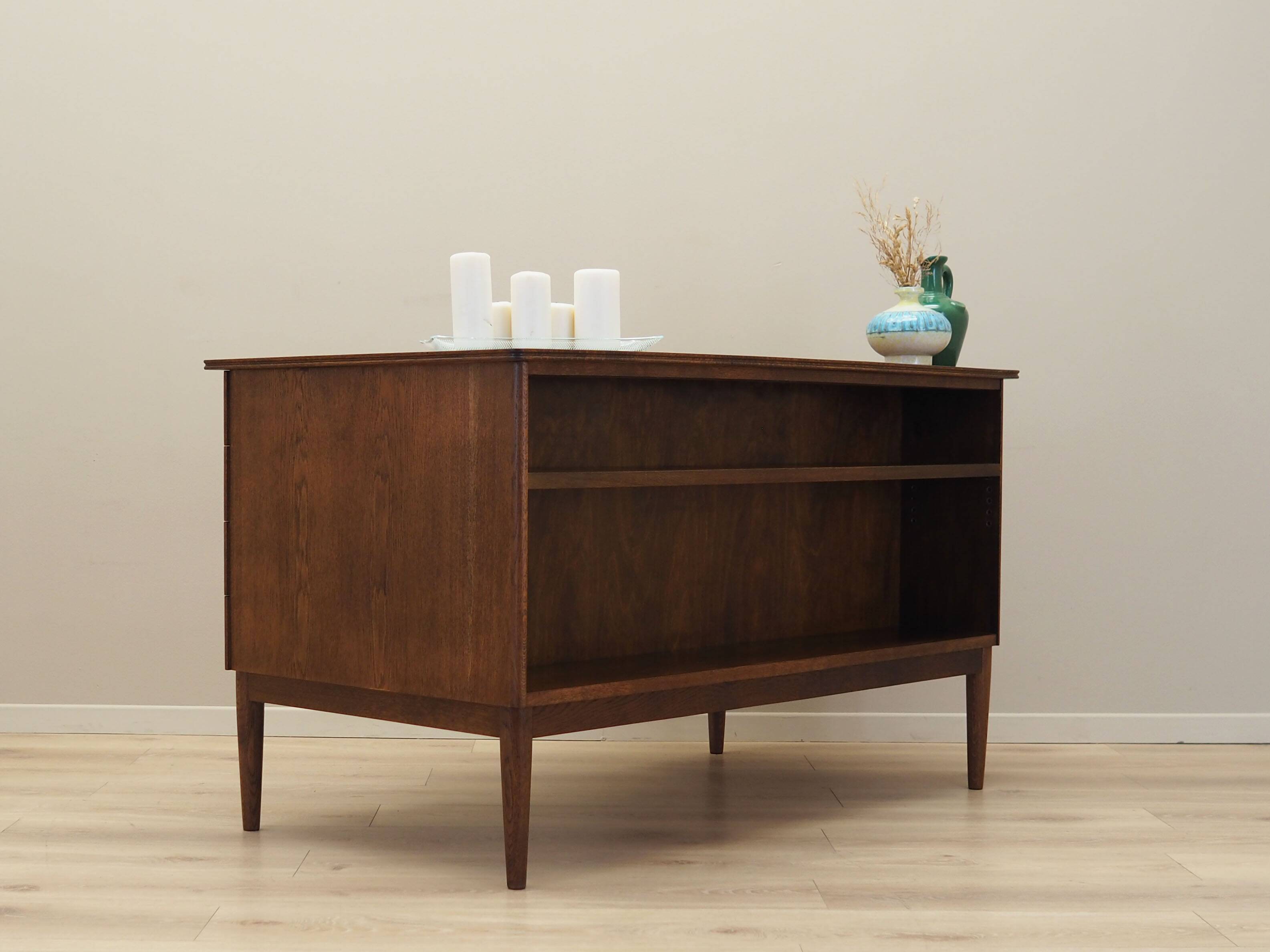 Oak desk, Danish design, 1970s, production: Denmark