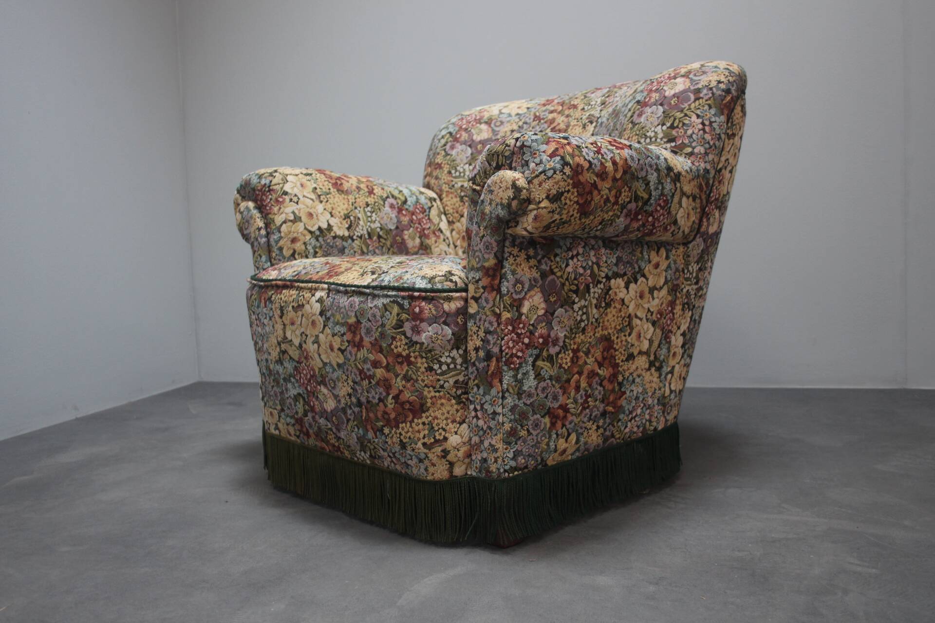 Designer club armchair, 1940s.