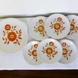 6 dessert plates & 1 pie dish from the 1970s 210194