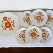 6 dessert plates & 1 pie dish from the 1970s 210194