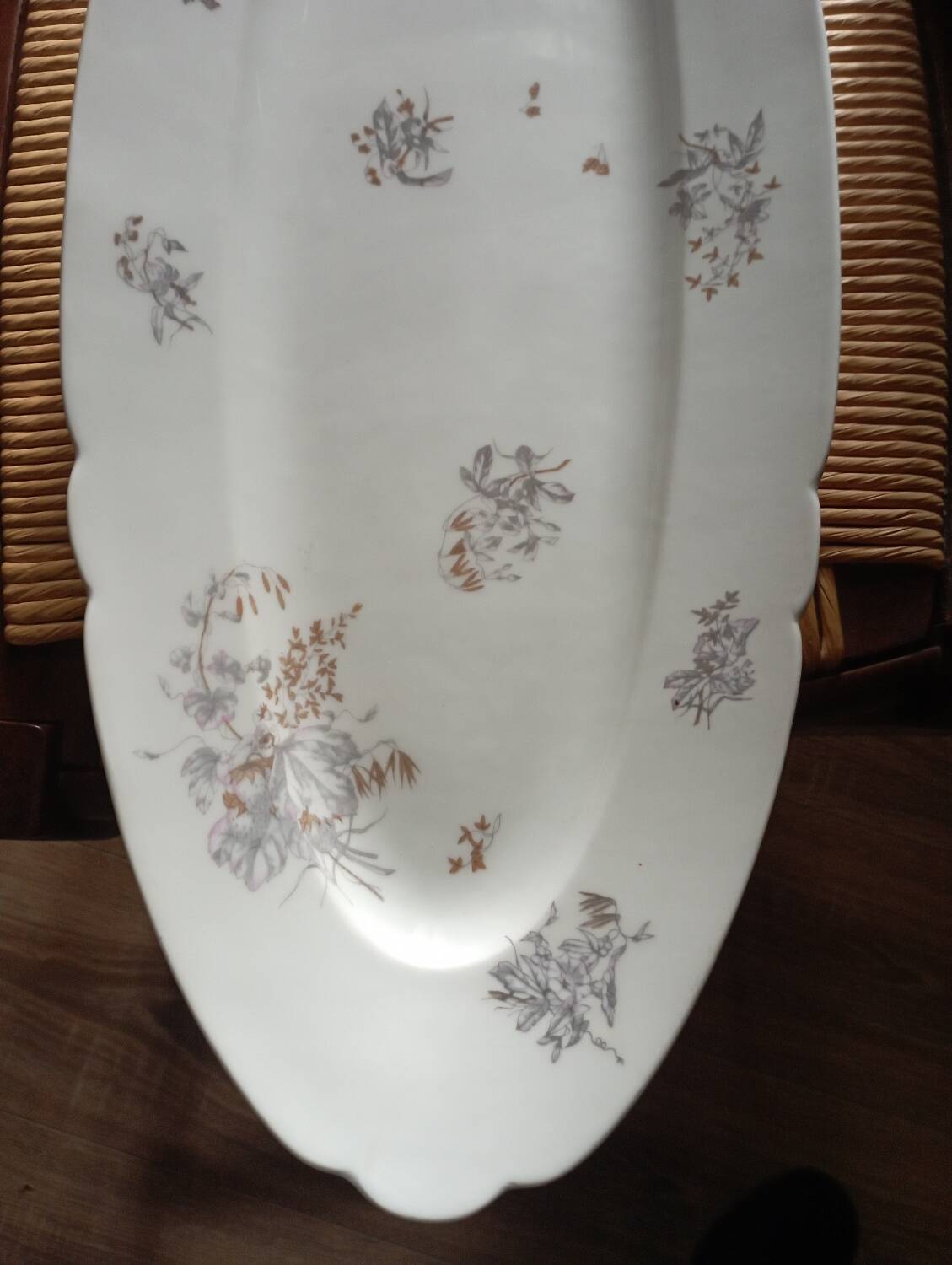 Serving dish