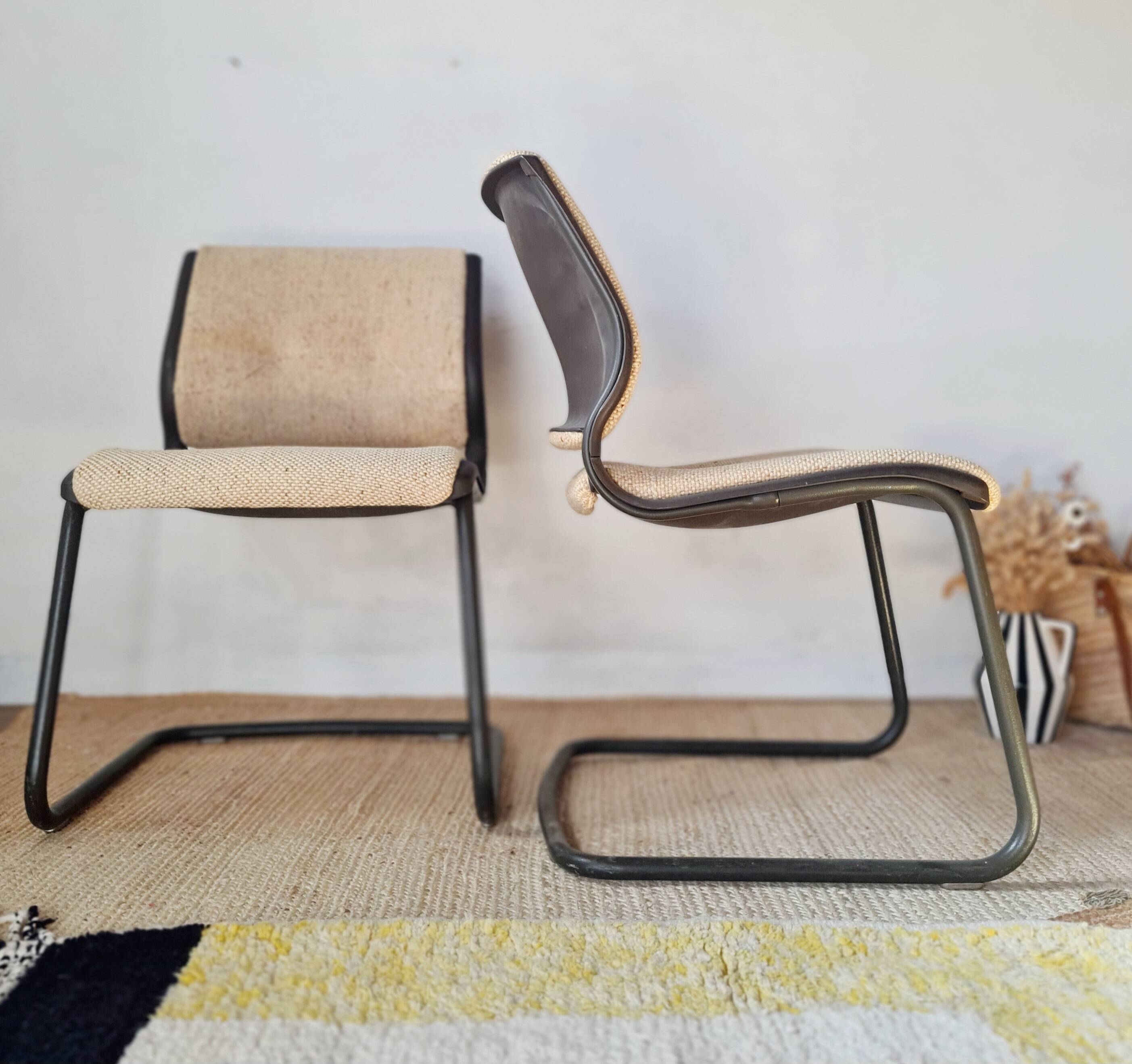 Pair of Strafor chairs from the 70s - bouclette fabric