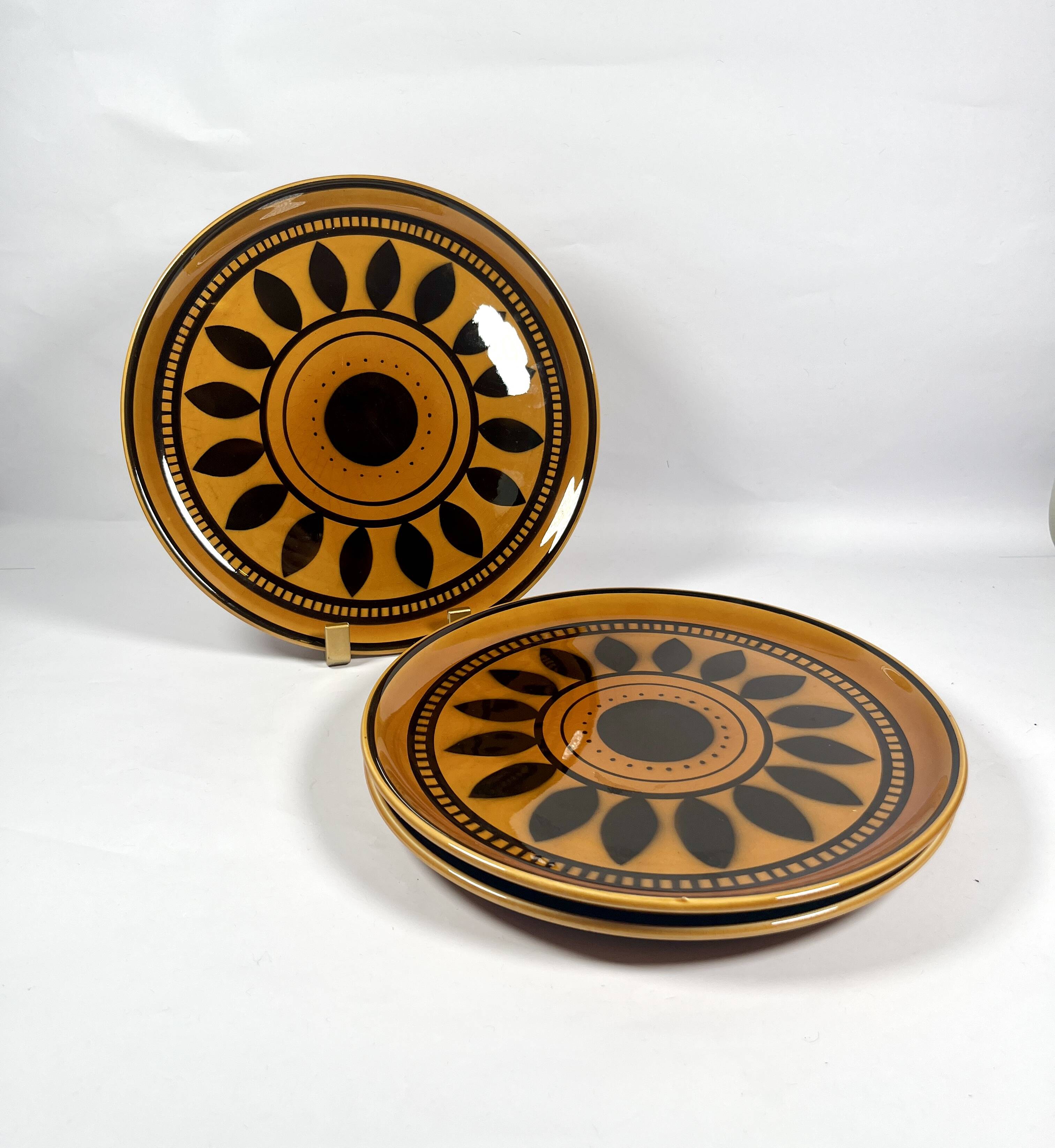 Longchamp earthenware dinner service