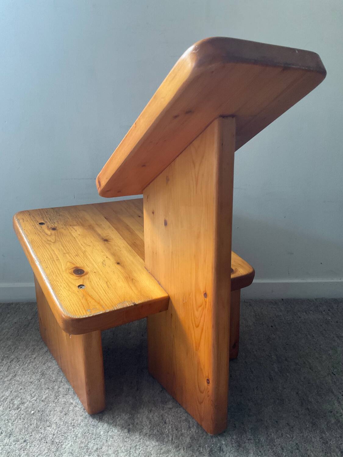 Chaise vintage en pin massif