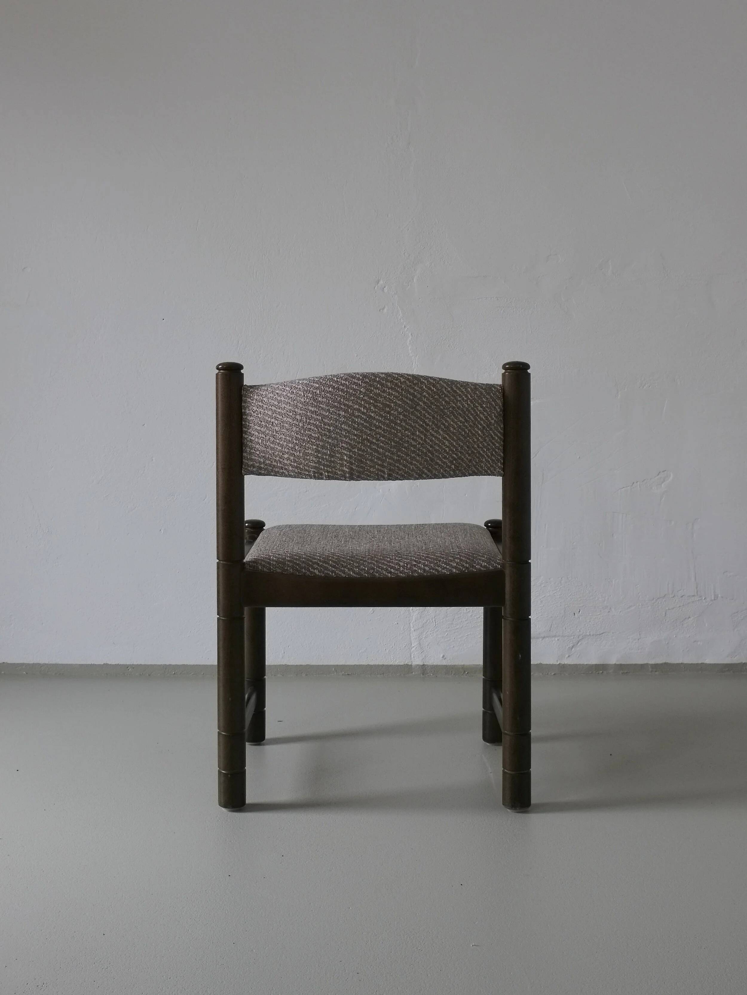 4 chaises vertes en bois sculpté | Scandinavie | Années 1960