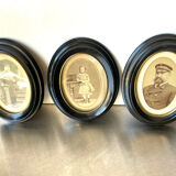 Set of 3 wooden oval picture frames