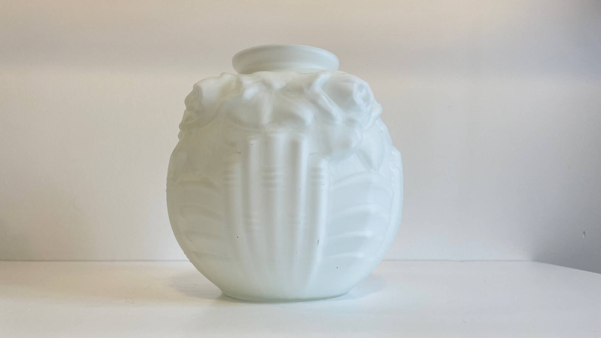 Art Deco glass paste ball vase