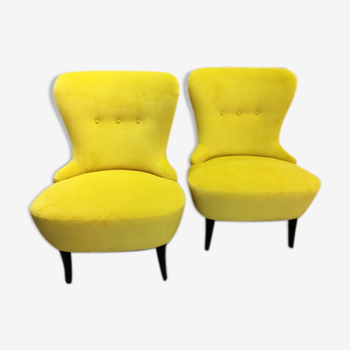 Paire de chaises restaurées d’antiquités en tissu jaune