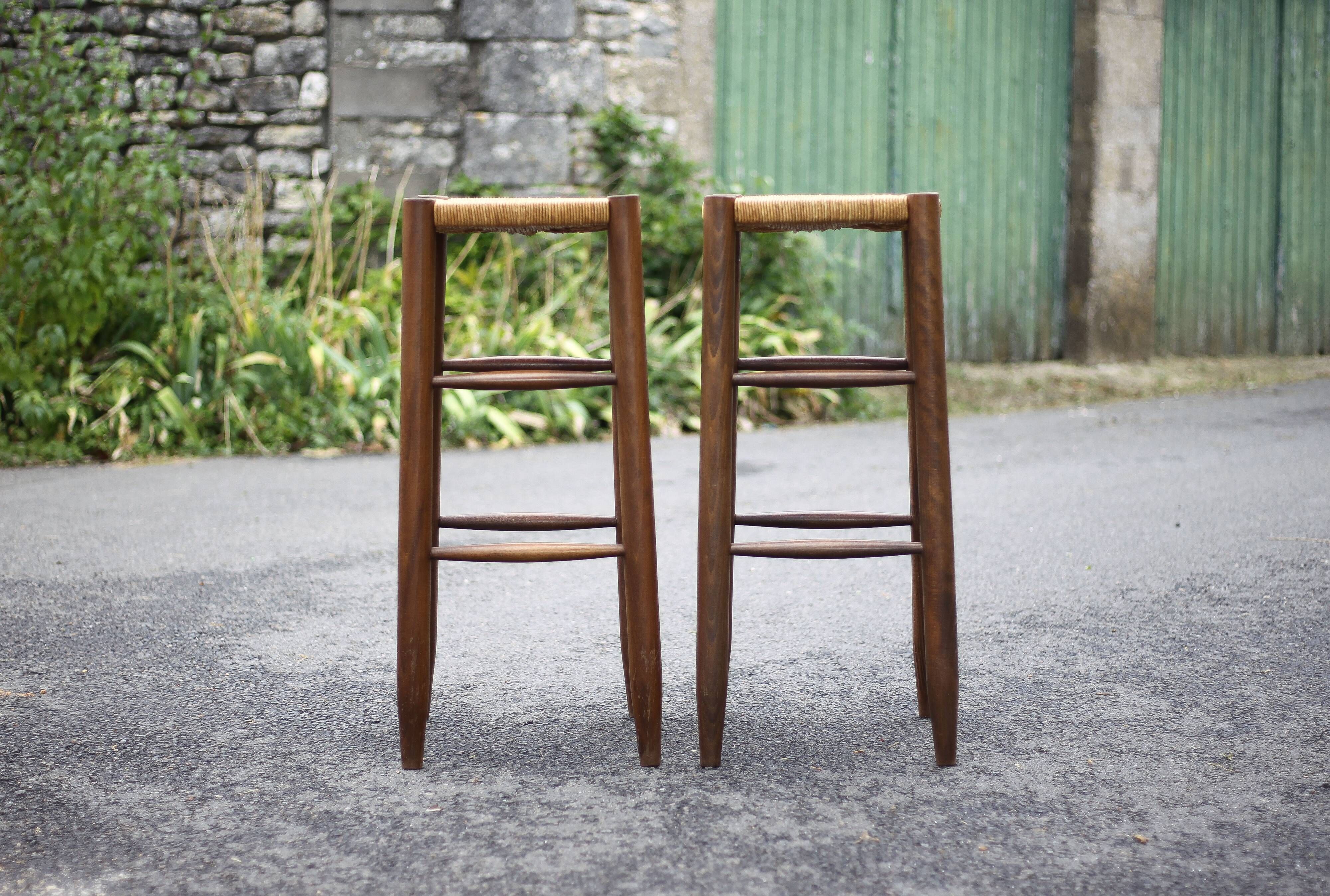 Pair of bar stools, wooden and straw stool, vintage bar stool, vintage stool, decoration