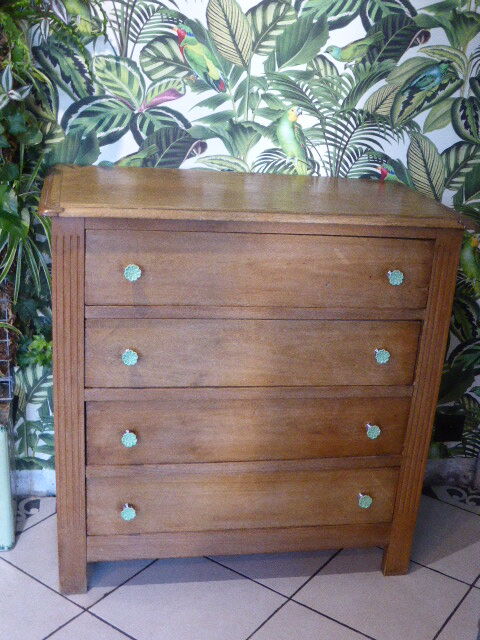 Old English dresser, light wood, 4 drawers