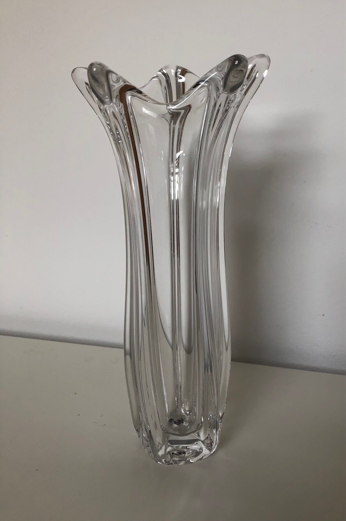 Beyer tulip vase