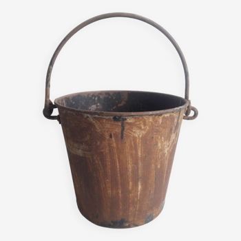 Artisan iron bucket