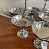 8 ice cream cups and spoons