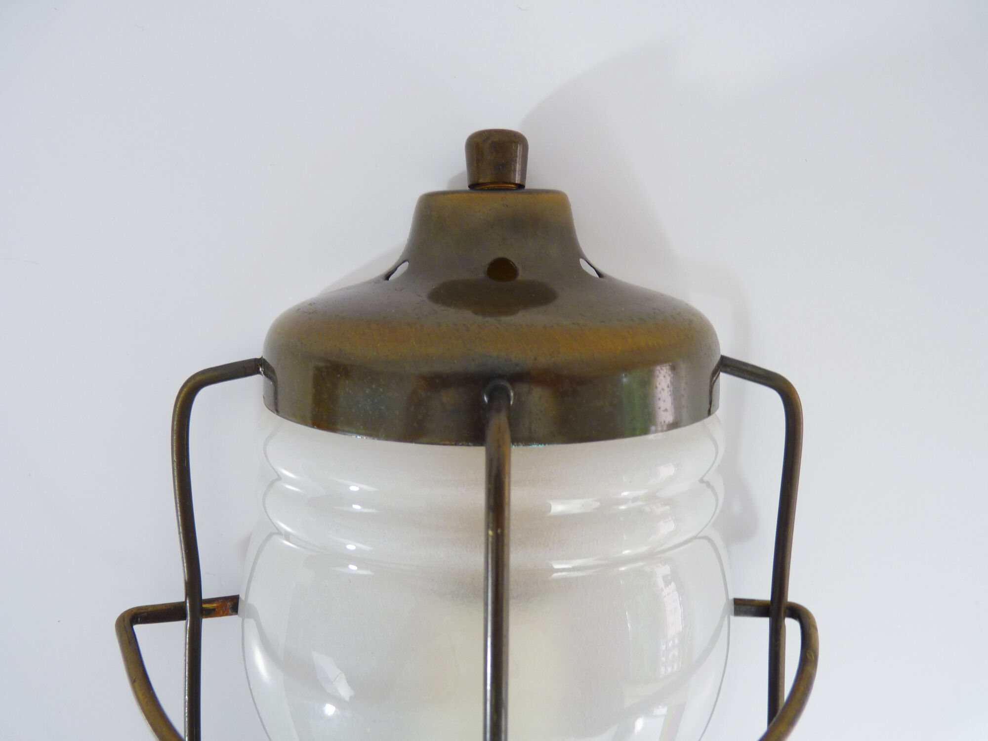 Old wall lamp type porthole in brass and glass. Navy style applique. Year 50