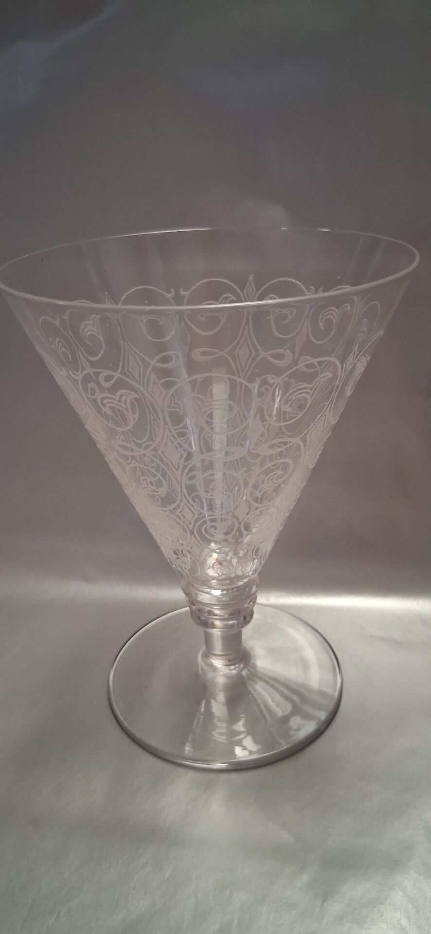 Crystal glass