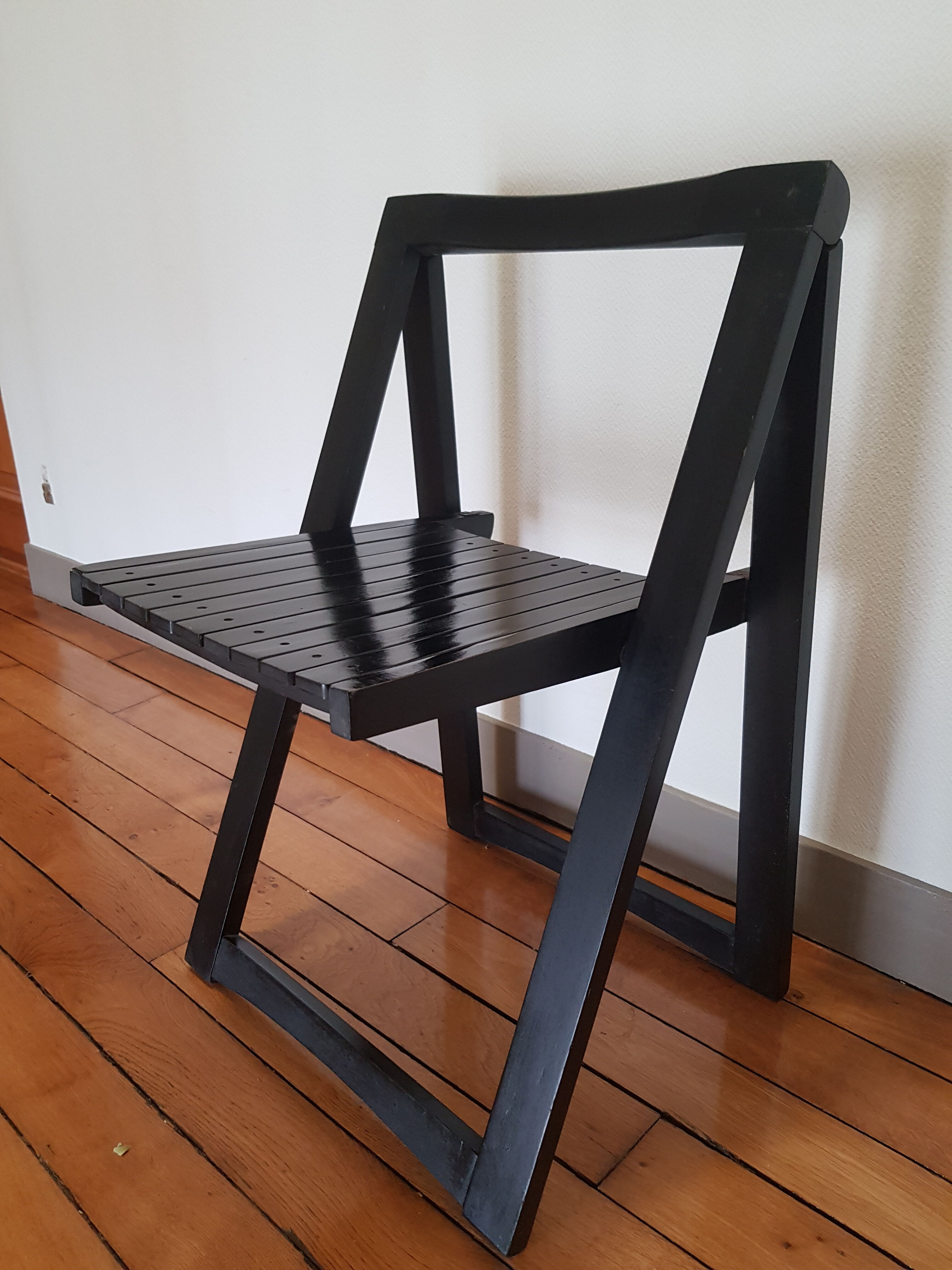 Chaise pliante noire