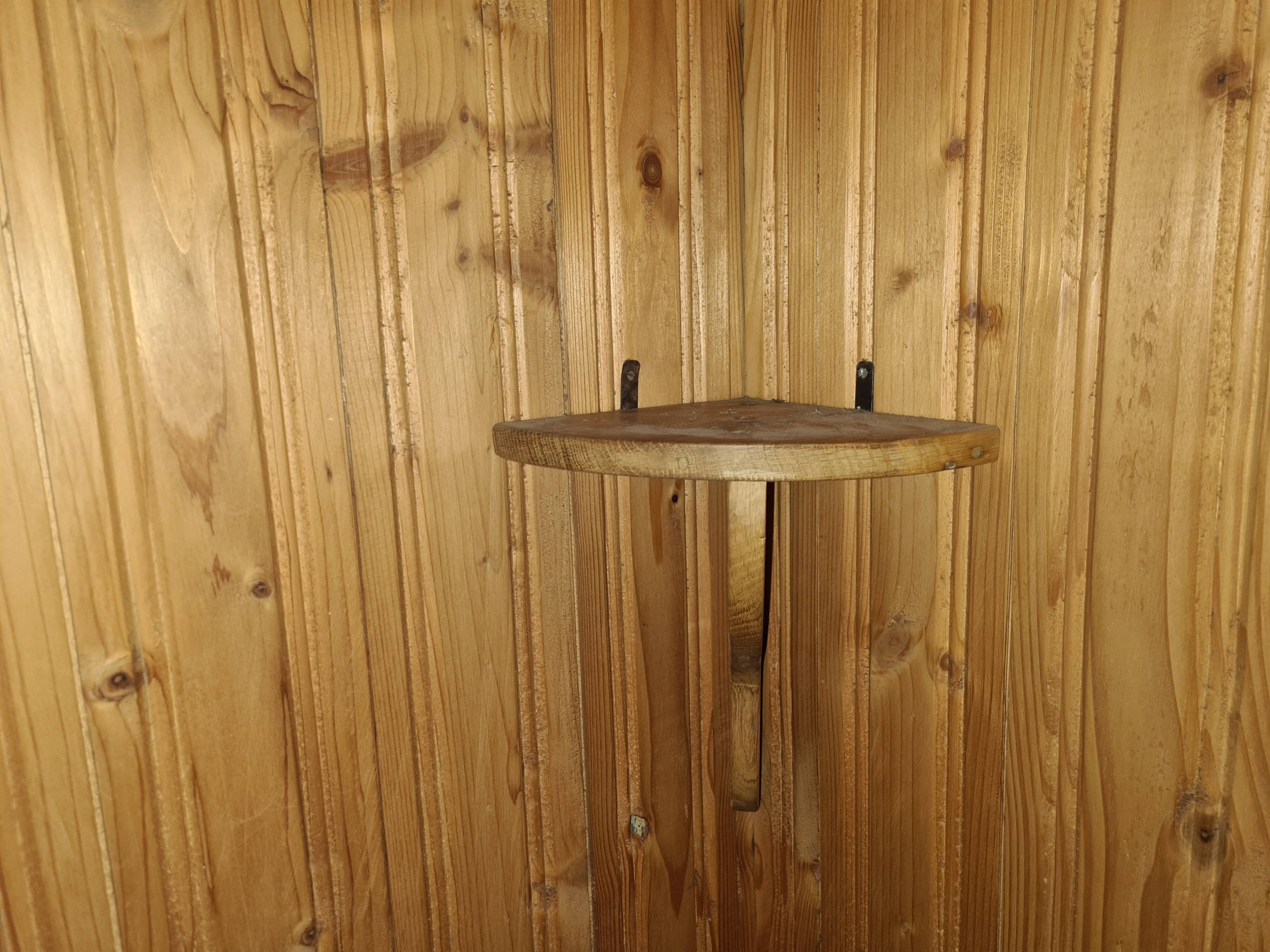 Handmade corner wall bracket