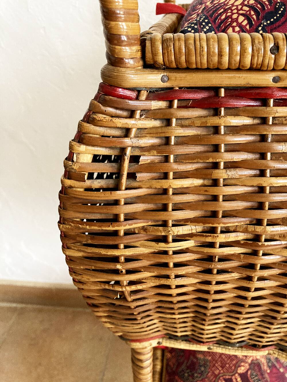 Rattan and textile worker, 2 chests, 1960s