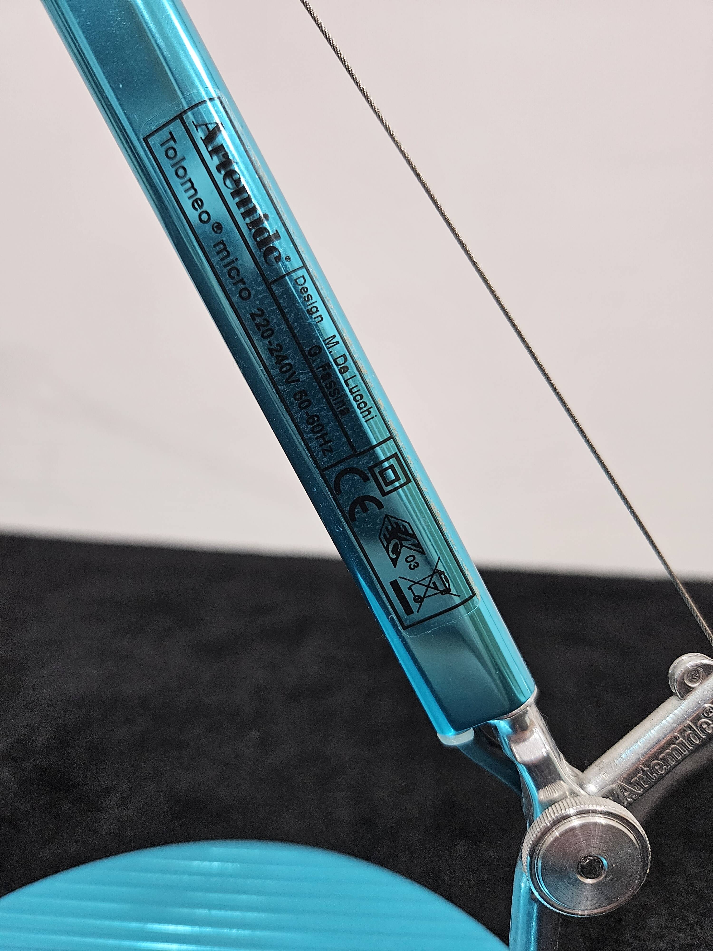 Artemide Tolomeo desk lamp, Design: Michele De Lucchi, Giancarlo Fassina.