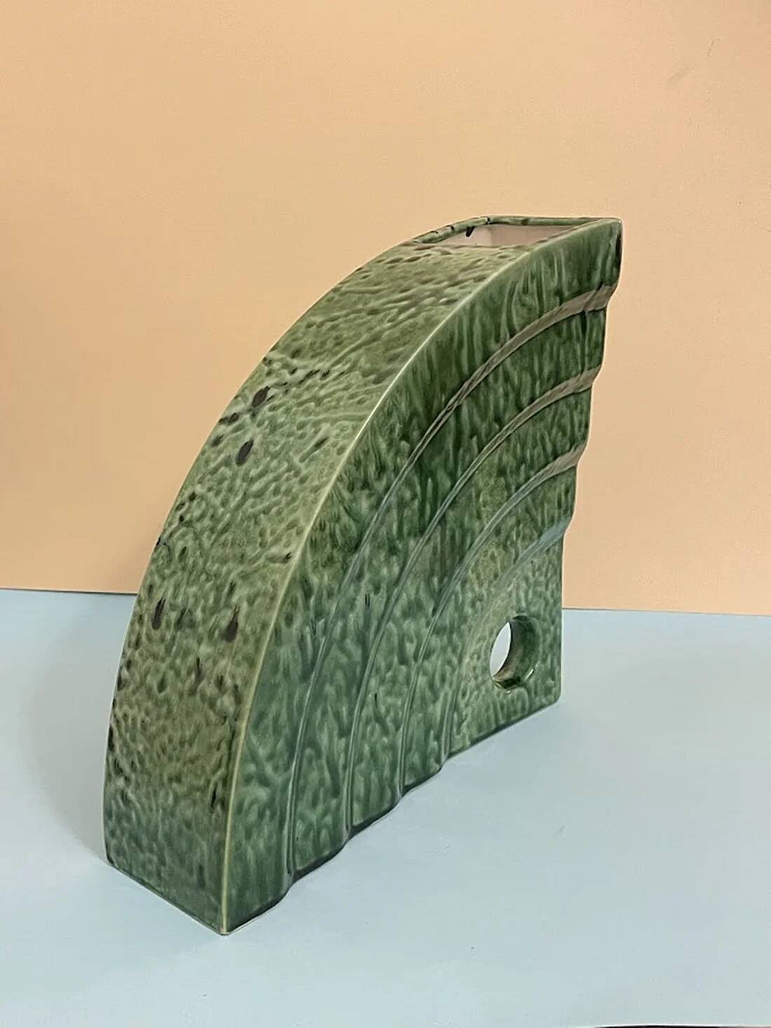 Memphis Shell ceramic vase by Florio Keramia