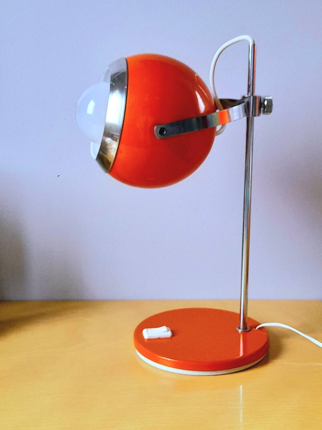 Eyeball lamp, space age 70s