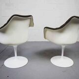 Set of two Eero Saarinen swivel Tulip Armchairs model 150, 1970's