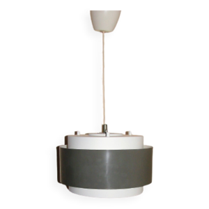 suspension Saturn, conçue