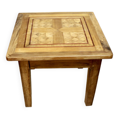 Table basse dessus parquet ancien marqueté