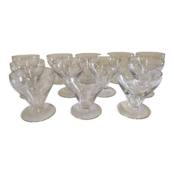 12 engraved fine glass aperitif / liqueur glasses