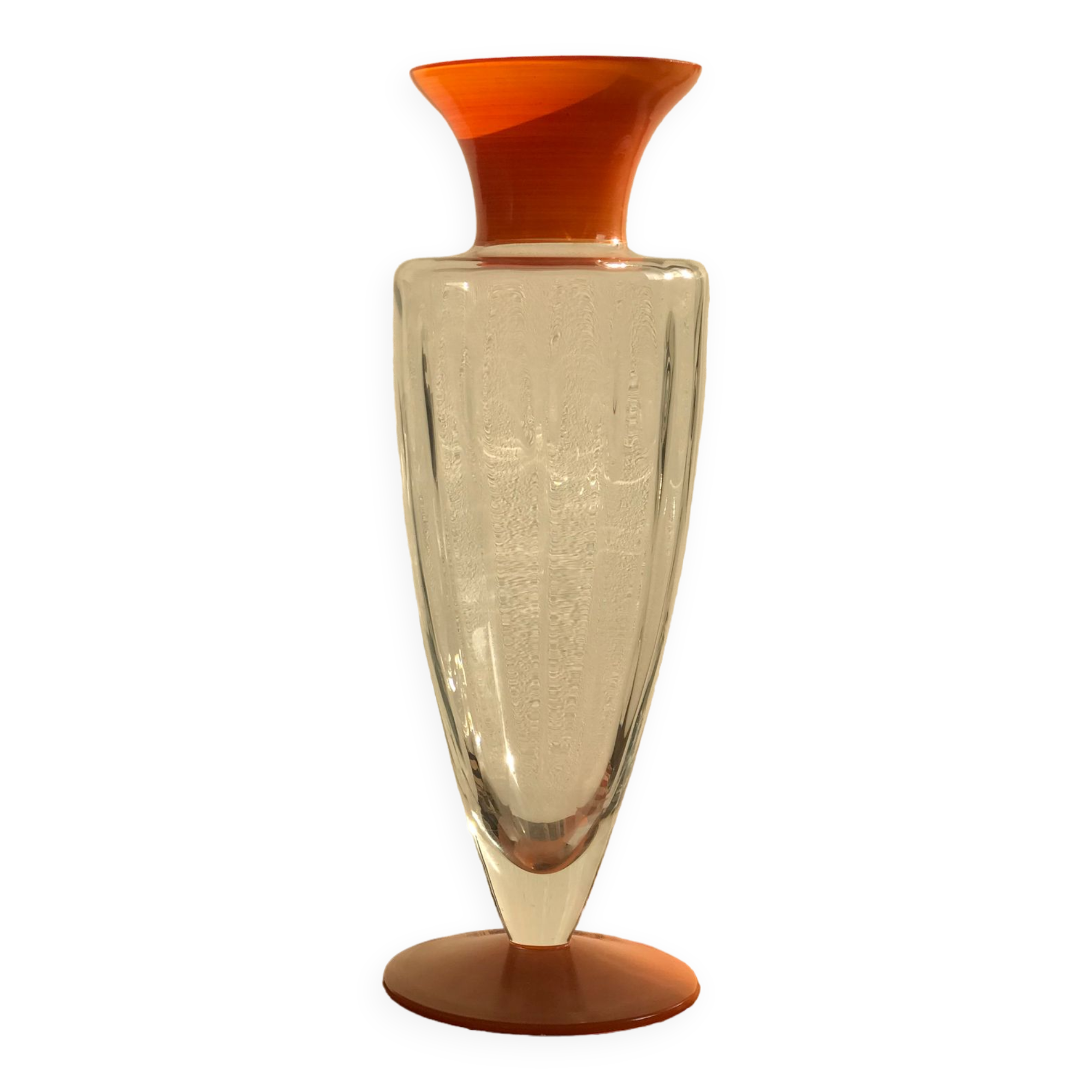 Vase in glass