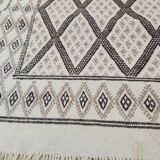 Traditional handmade white and grey carpet 178x125cm