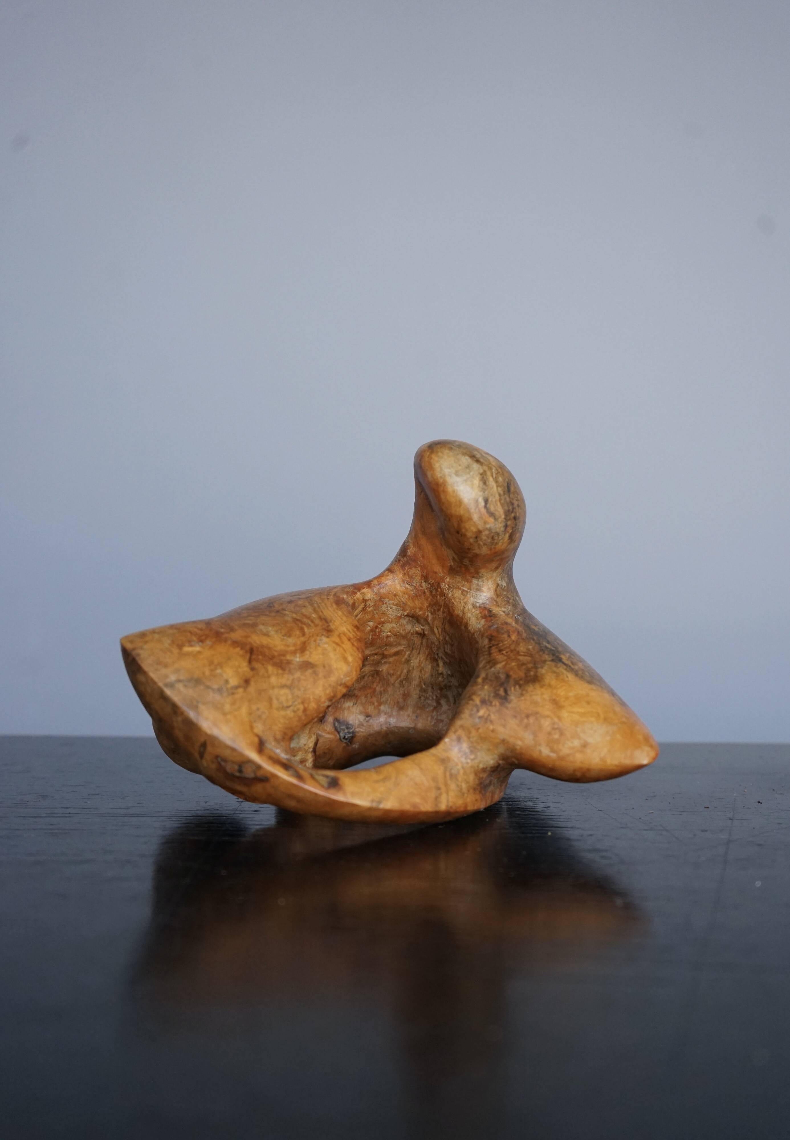 Sculpture biomorphique abstraite. Signature. Années 1960