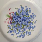 Plat en porcelaine myosotis
