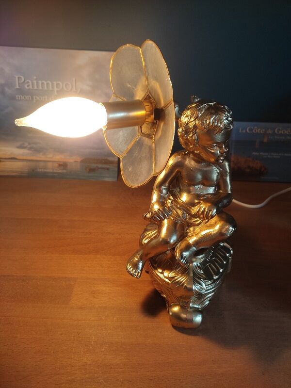 Bedside lamp Angel flower petals mother-of-pearl base alloy cast iron gilded