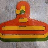 Cintres vintage